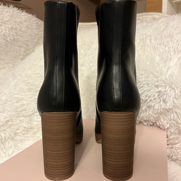 NWT Lauren Conrad Halima Stacked Heel Boots - Picture 7 of 9